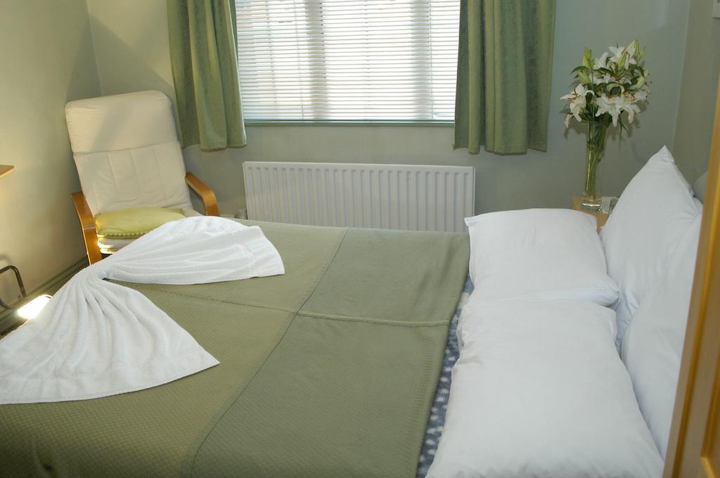 Furnival Lodge Slough Rom bilde